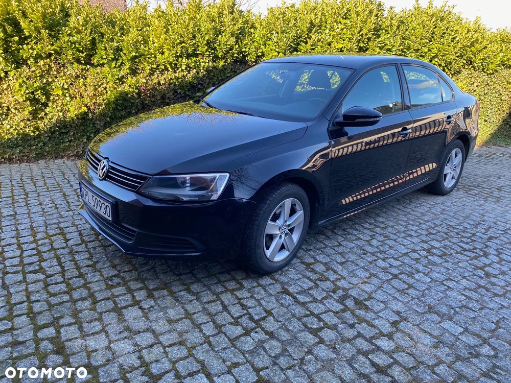 Volkswagen Jetta 1.6 TDI Comfortline - 2