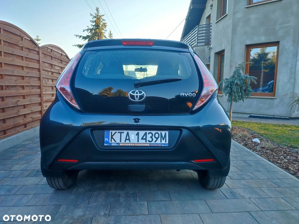 Toyota Aygo 1.0 VVT-i Sprint EU6 - 6