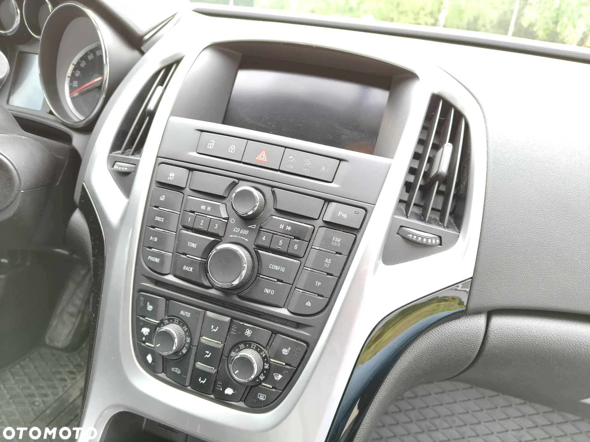 Opel Astra GTC 1.4 Turbo Active - 23