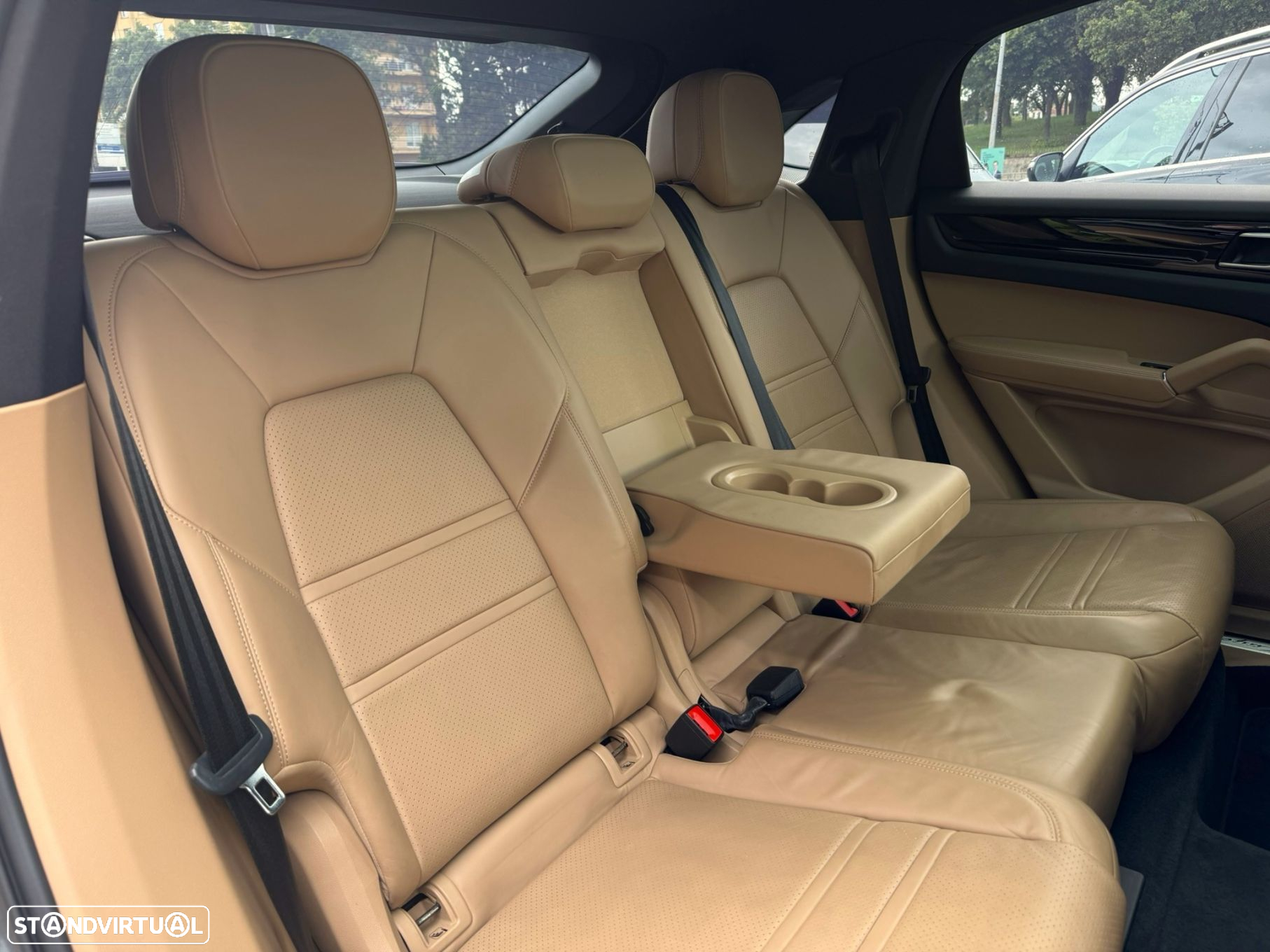 Porsche Cayenne Coupé Standard - 25