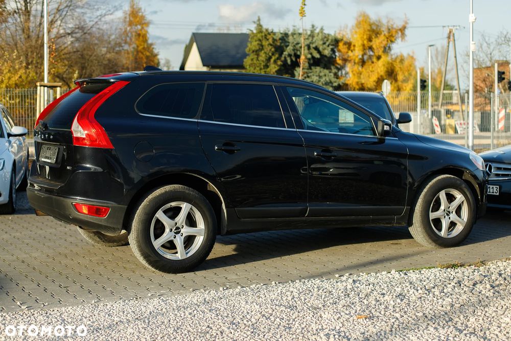 Volvo XC 60 2.4D AWD Kinetic - 15