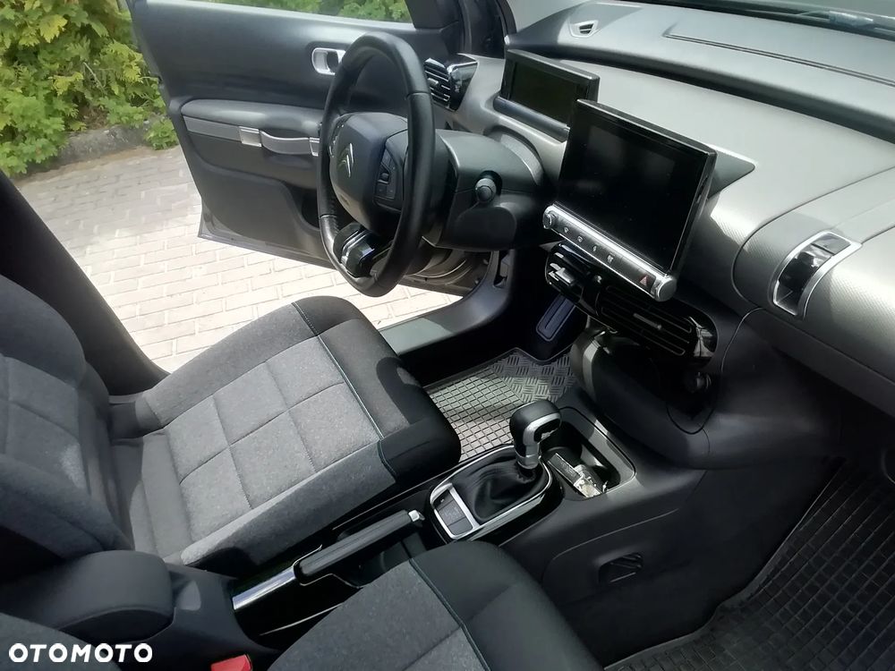 Citroën C4 Cactus 1.2 PureTech GPF Shine S&S EAT6 - 19