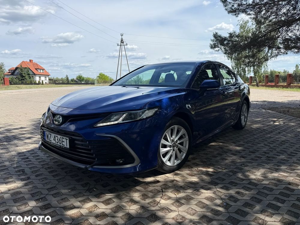 Toyota Camry 2.5 Hybrid Comfort CVT - 1