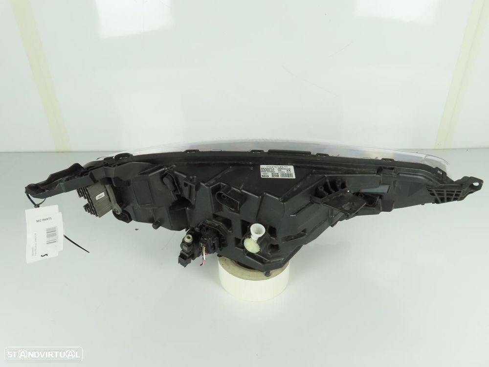 Farol LED Esquerdo Usado / Original RENAULT Arkana I (LCM_) 260605973R - 2