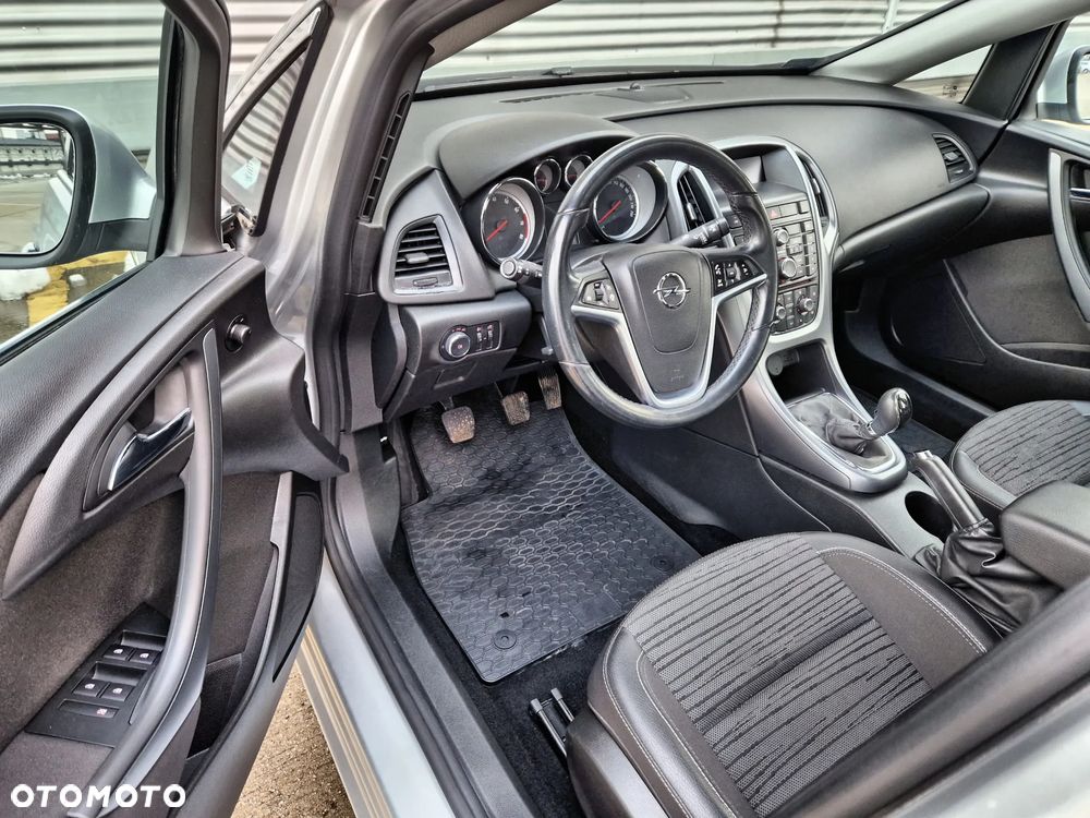 Opel Astra 1.4 T Business EU6 - 20