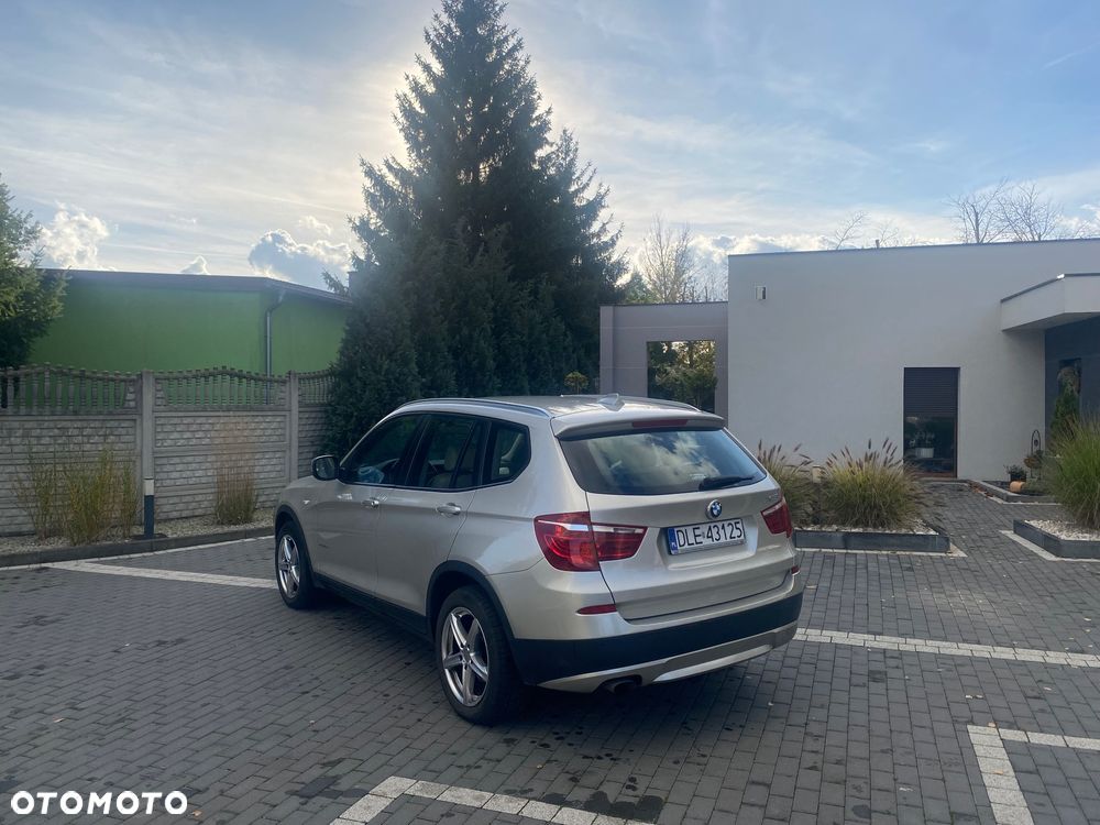 BMW X3 xDrive20d - 11