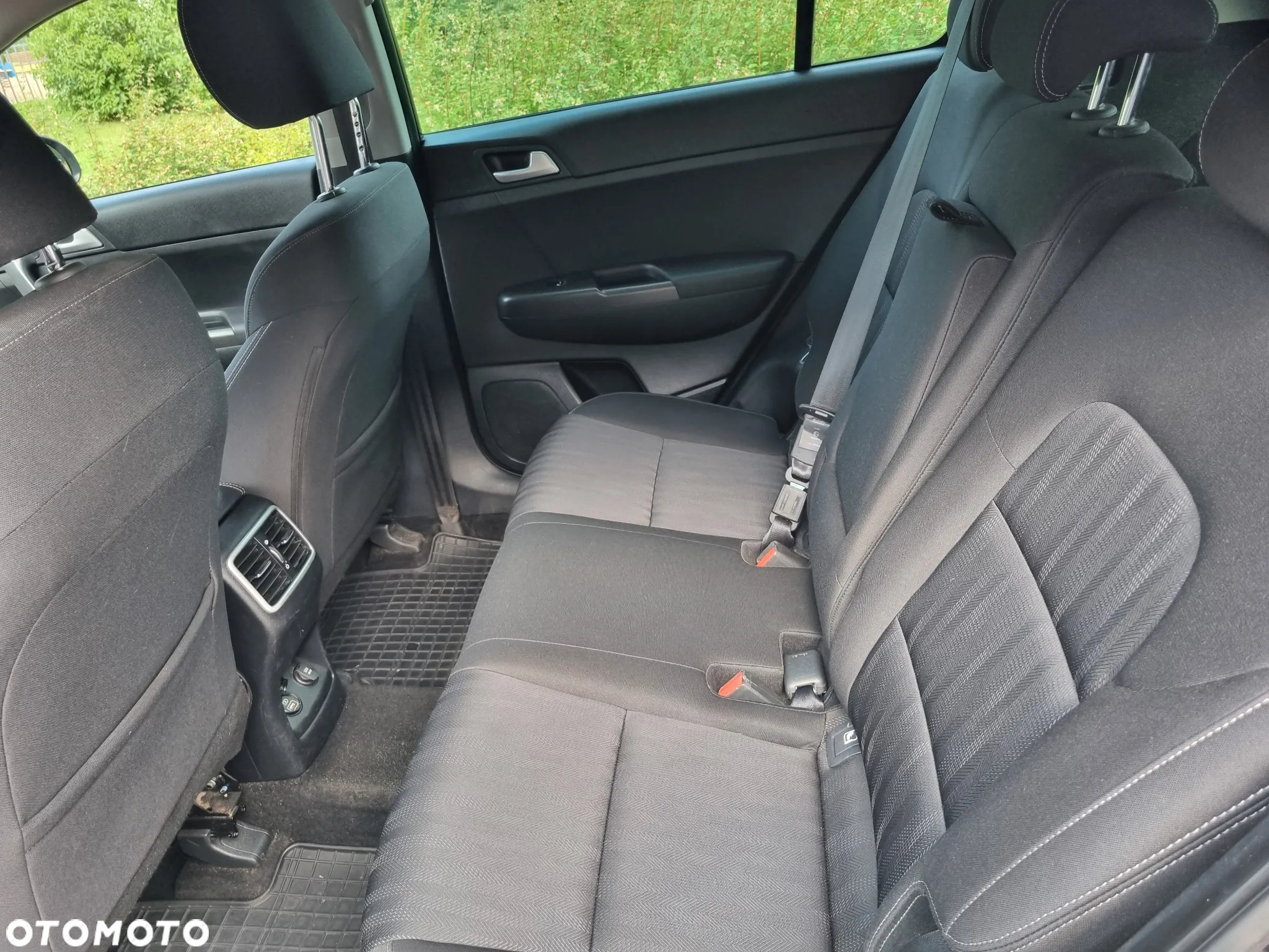 Kia Sportage 1.6 GDI L 2WD - 13