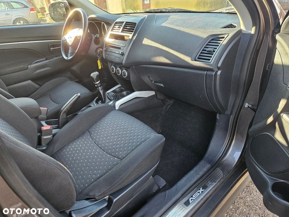 Mitsubishi ASX 1.8 DI-D 2WD Edition - 15