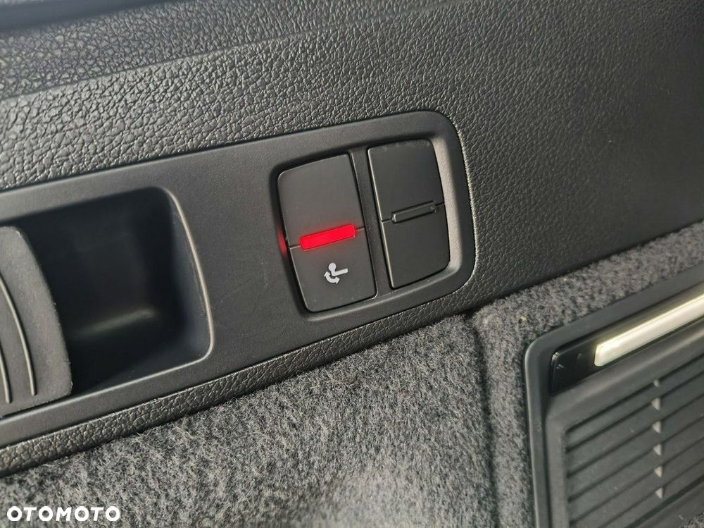Audi Q5 40 TDI quattro S tronic sport - 19