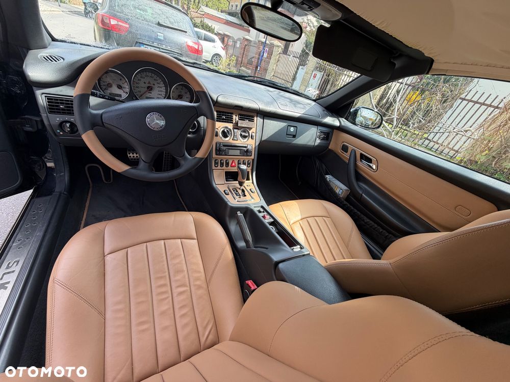 Mercedes-Benz SLK - 8