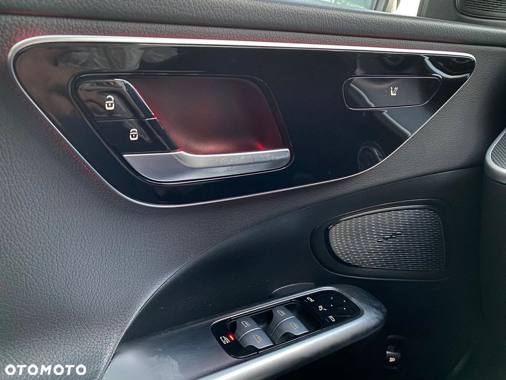 Mercedes-Benz Klasa C ver-180-mhev - 16