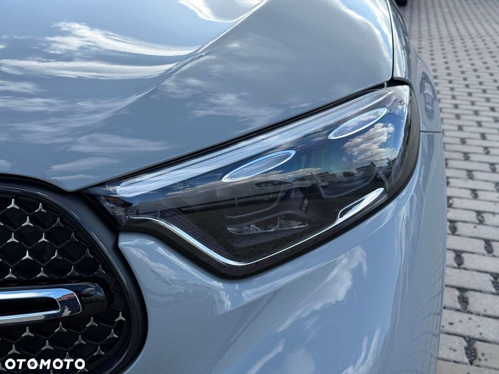 Mercedes-Benz GLC - 10