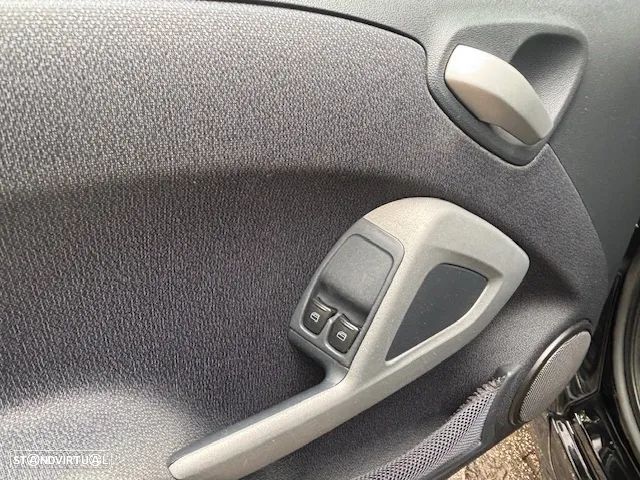 Smart Fortwo Cabrio 1.0 mhd Passion 71 Softouch - 32