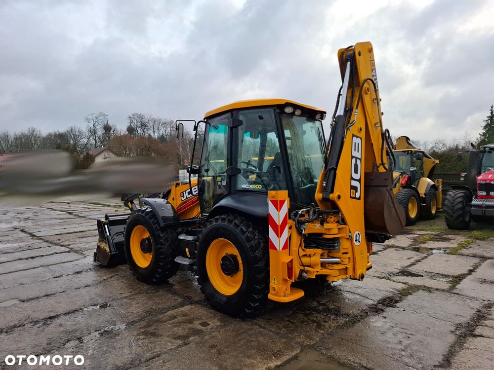 JCB 4CX - 6