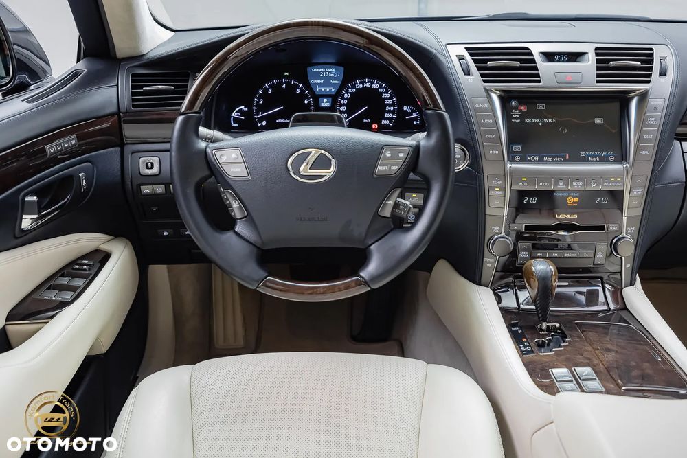 Lexus LS - 8
