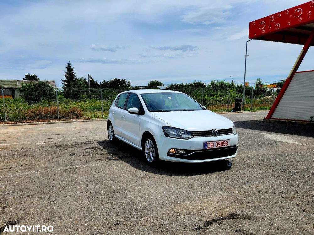VOLKSWAGEN Polo 2016