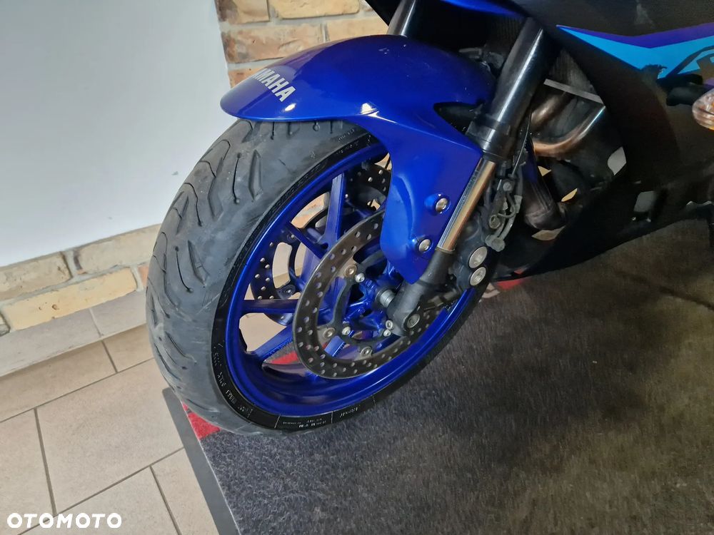 Yamaha R7 - 22
