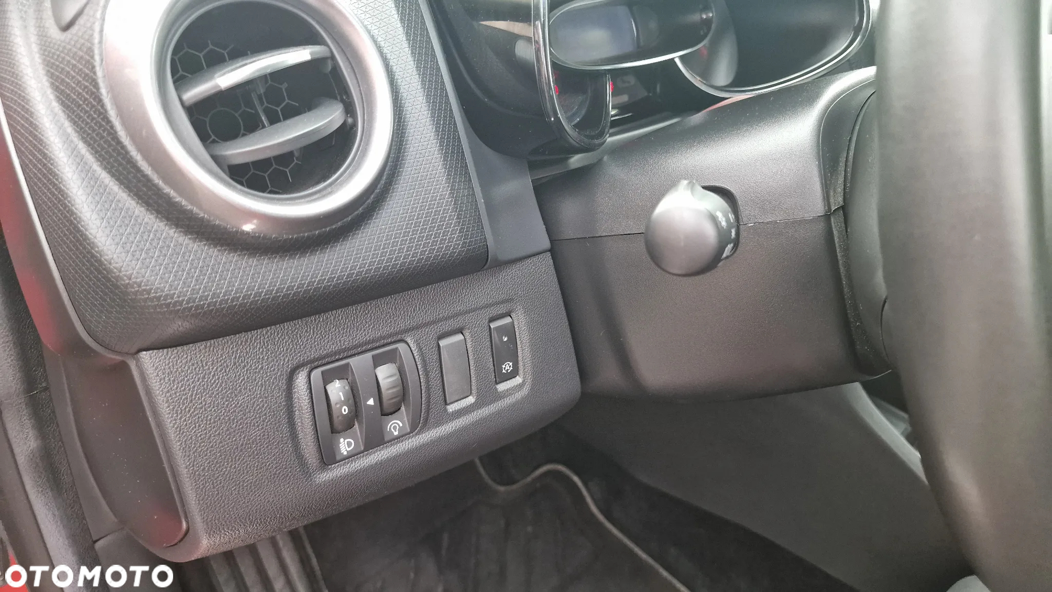 Renault Clio 0.9 Energy TCe Limited - 11