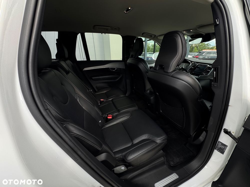 Volvo XC 90 D5 AWD Geartronic Inscription - 26