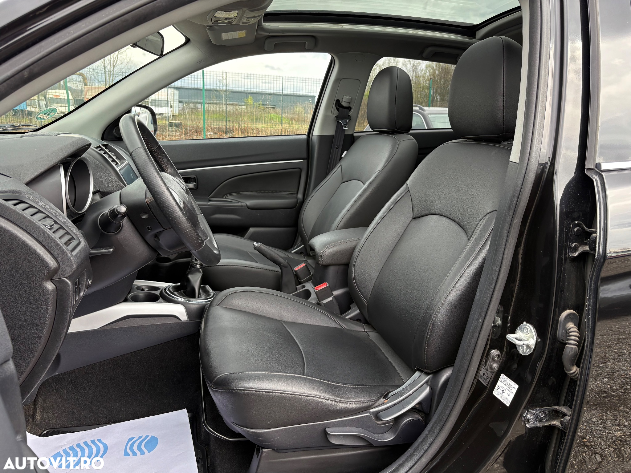 Mitsubishi ASX 1.8 DID 2WD Intense A15 - 14