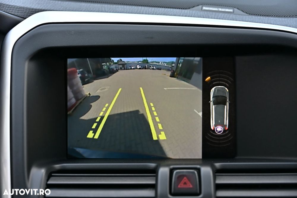 Volvo XC 60 D3 Geartronic Summum - 36