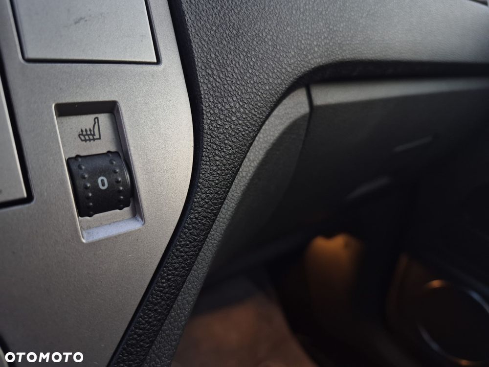 Ford Kuga 2.0 TDCi 4x4 Titanium - 17