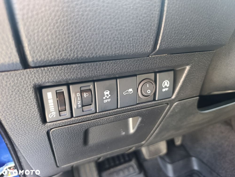 Isuzu D-Max 1.9 EC LSX - 22