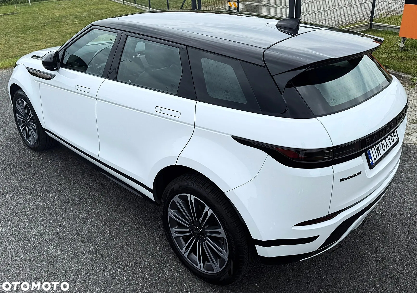 Land Rover Range Rover Evoque - 9