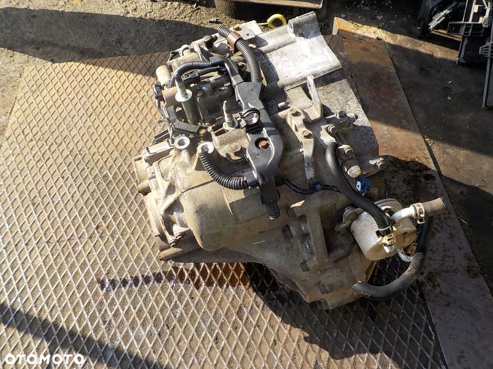 HONDA ACCORD VIII 2.2 I-DTEC SKRZYNIA BIEGÓW MM8A - 6