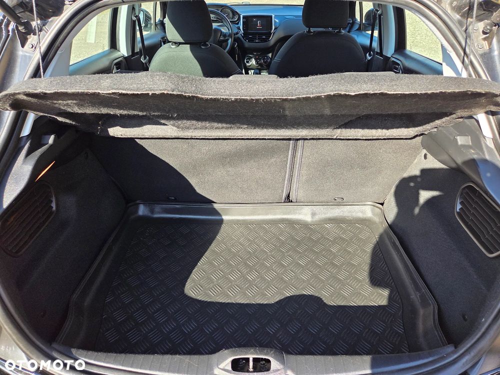 Peugeot 208 68 VTI Active - 17