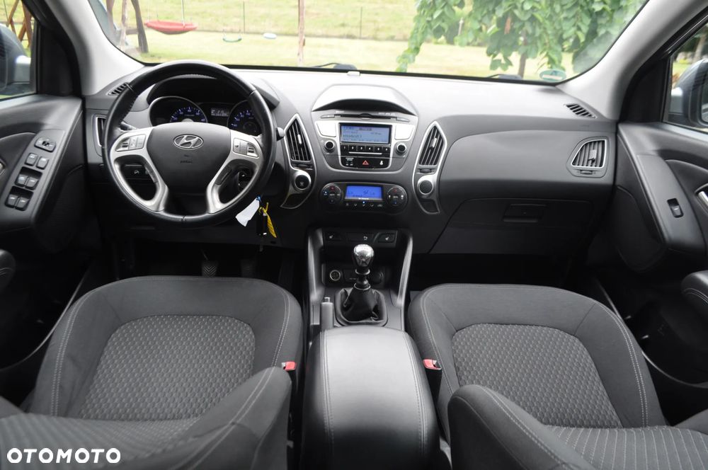 Hyundai ix35 1.6 2WD Fifa World Cup Edition - 26