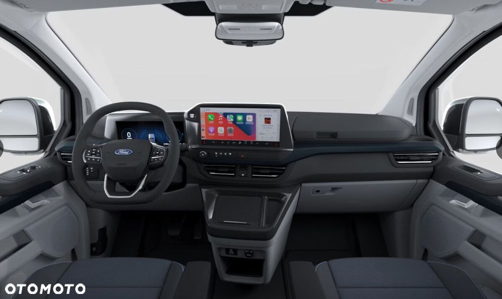 Ford Tourneo Custom - 13