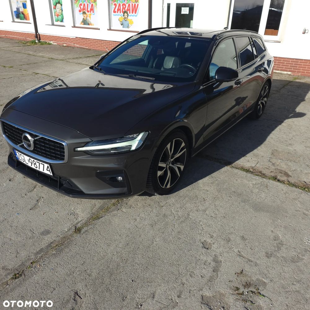 Volvo V60 D4 Geartronic R-Design - 4