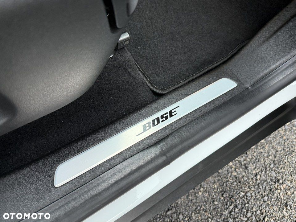 Renault Grand Scenic Energy TCe 130 S&S Bose Edition - 31