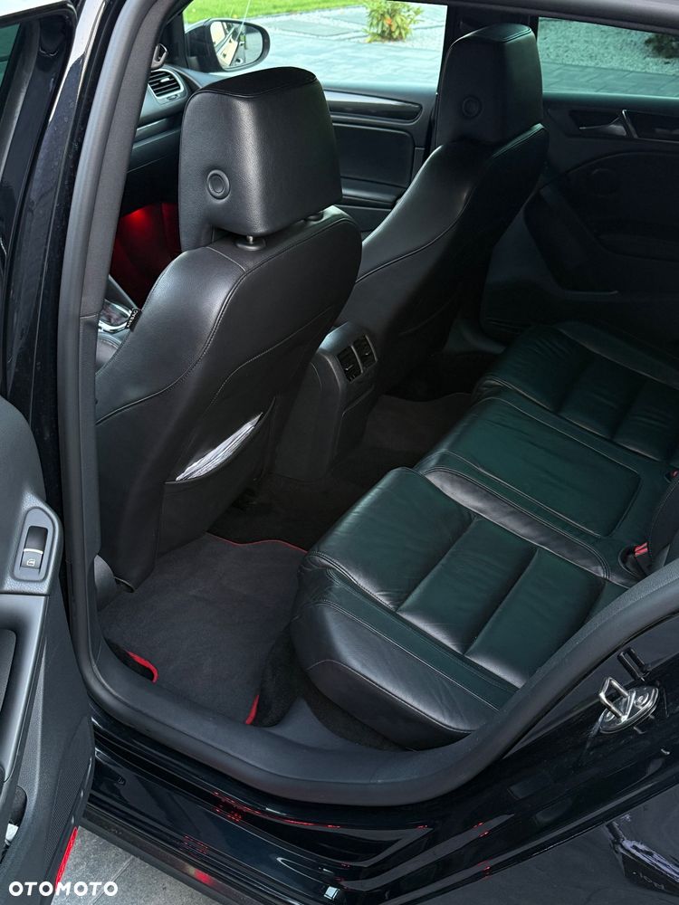 Volkswagen Golf 2.0 GTI DSG - 15