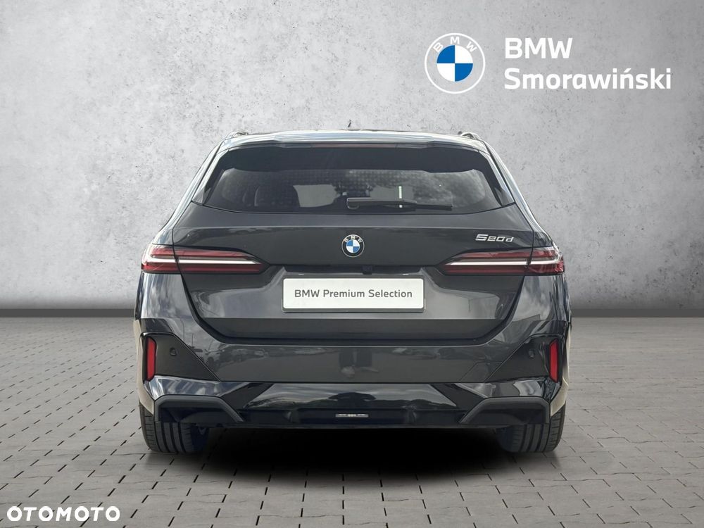 BMW Seria 5 520d mHEV M Sport - 4