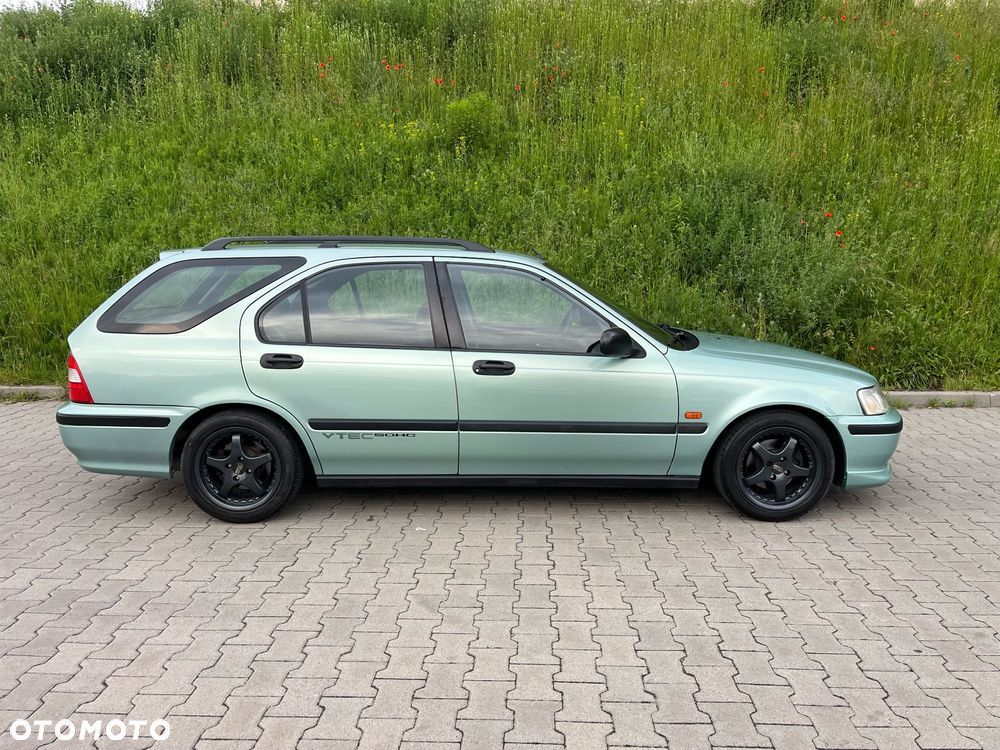 Honda Civic 1.5i VTEC - 6