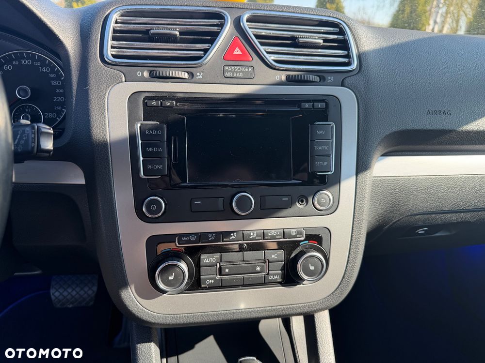 Volkswagen Scirocco 1.4 TSI DSG - 19