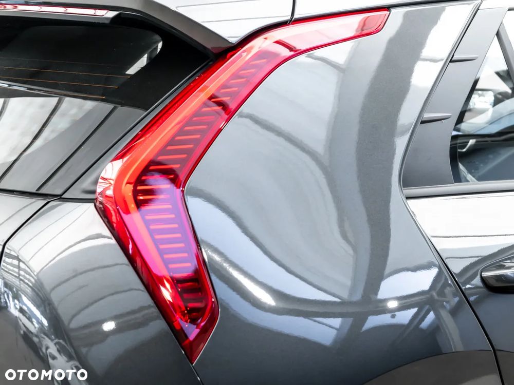 Kia Niro 1.6 GDI Hybrid M - 6