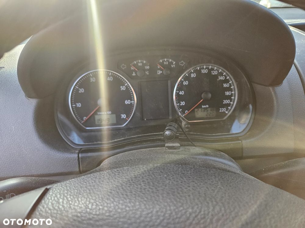 Volkswagen Polo 1.6 Goal - 27