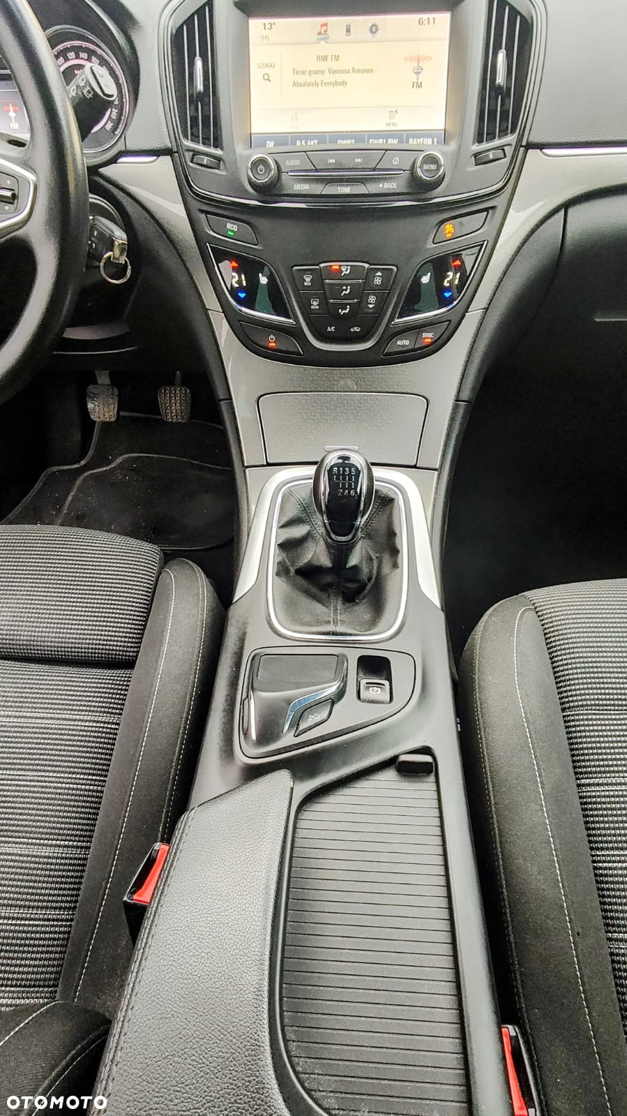 Opel Insignia 1.4 Turbo Sports Tourer ecoFLEXStart/Stop Design Edition - 11