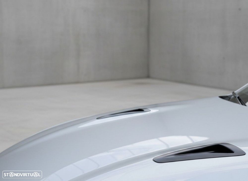 Nissan GT-R 3.8 V6 Premium Edition - 26