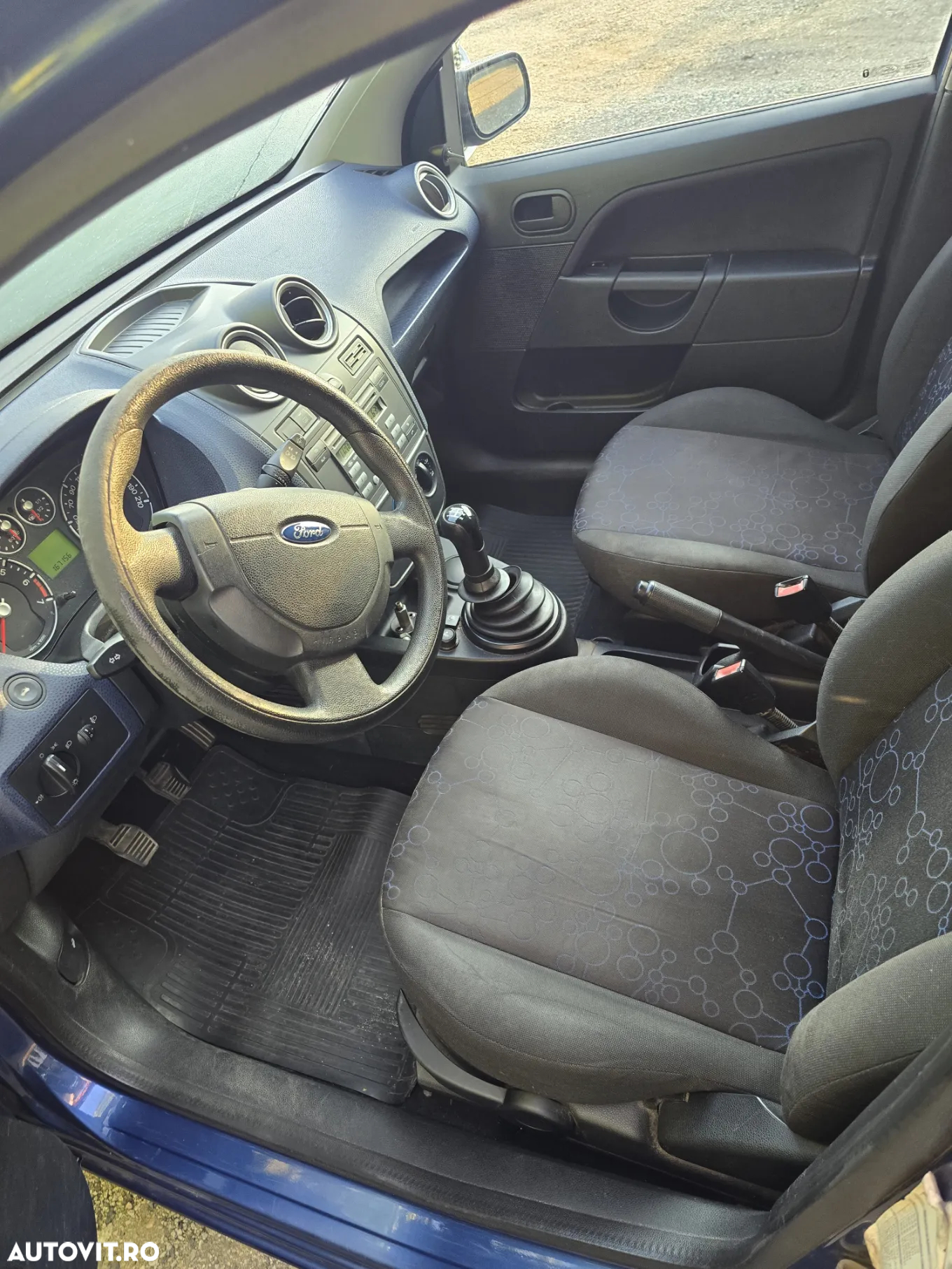 Ford Fiesta 1.25i Comfort - 6