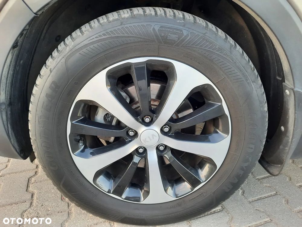 Kia Sorento - 10