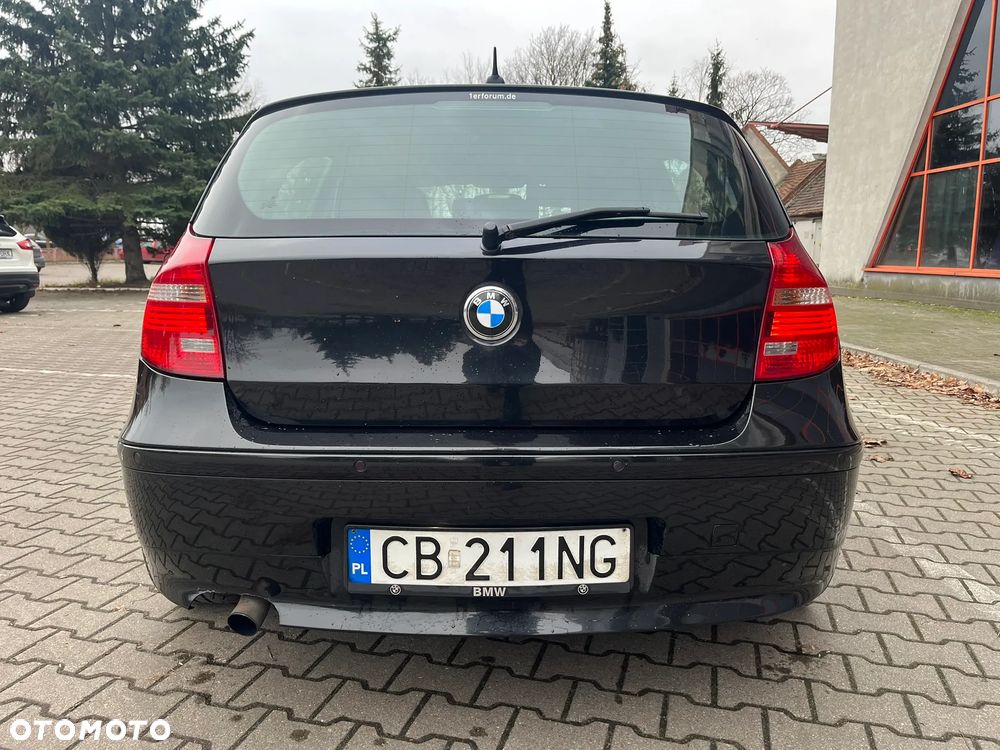 BMW Seria 1 120d DPF - 9
