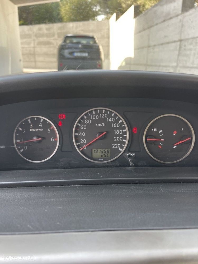 Nissan X-Trail 2.2 DCi Columbia Premium 2WD - 9
