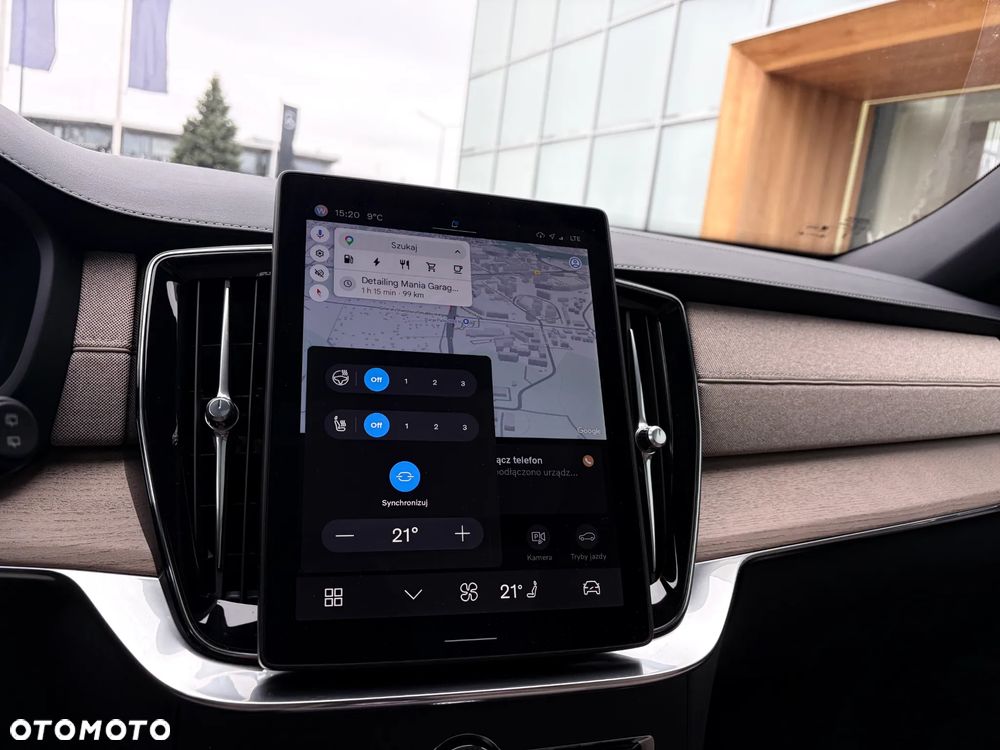 Volvo XC 90 T8 AWD Plug-In Hybrid Plus Bright 7os - 11