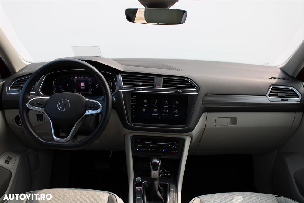 Volkswagen Tiguan - 19