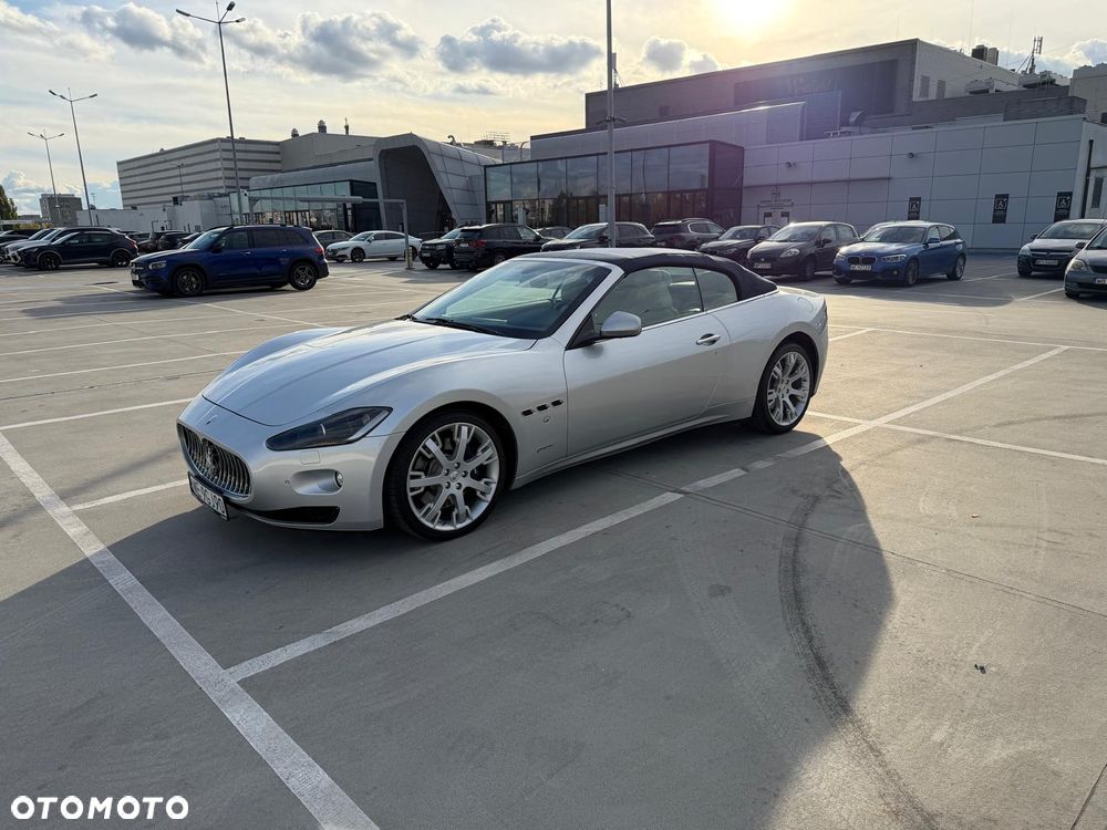 Maserati GranTurismo - 12