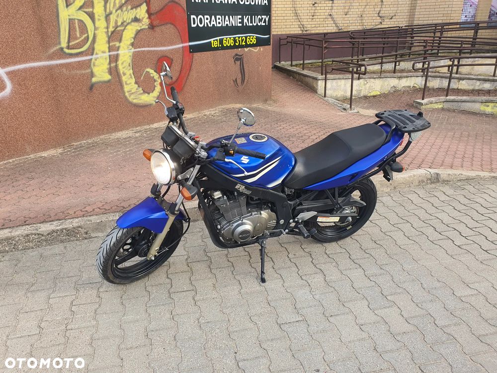 Suzuki GS - 3